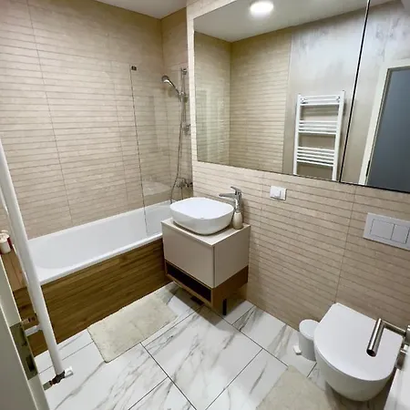 Апартаменты Grandis 16 Брашов