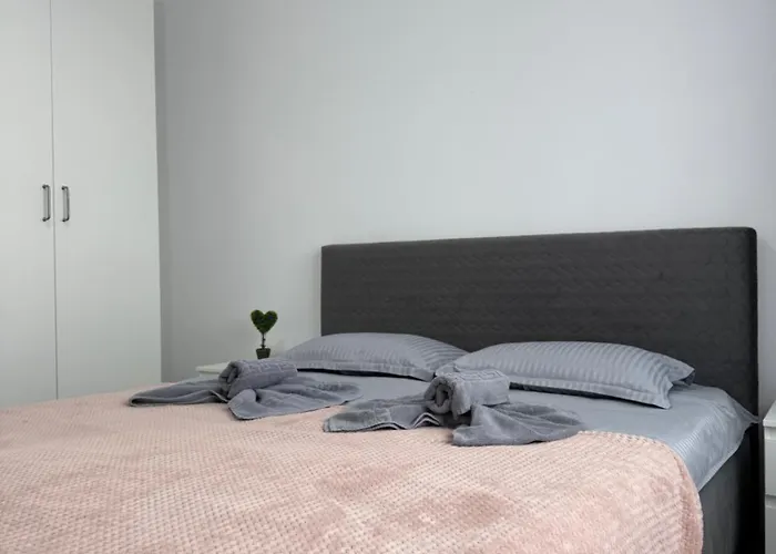 Appartement Grandis 16 *